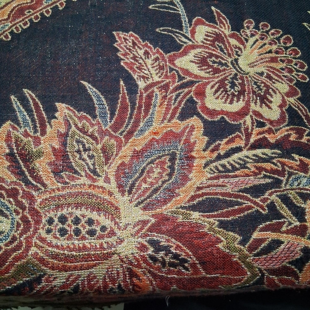 Beautiful Silk Blanket Scarf With Fringe 27"×76" - Picture 2 of 16